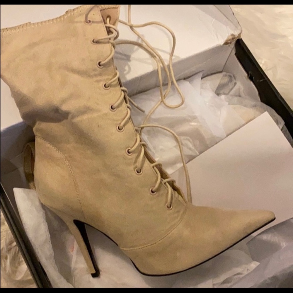 Nude lace up bootie never worn